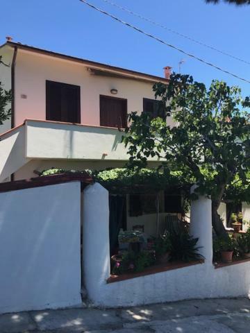 Casa Tina Διαμέρισμα Pomonte Εξωτερικό φωτογραφία